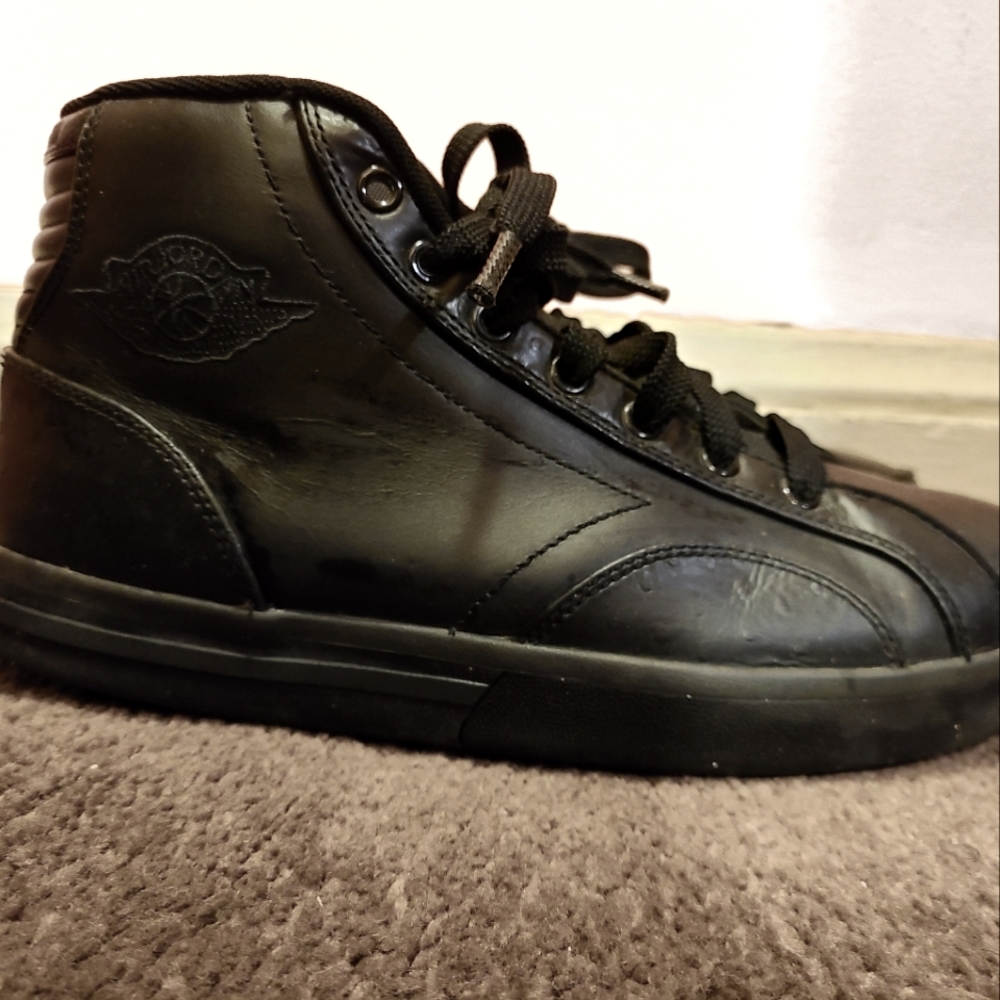 JORDAN PHLY LEGEND SIZE 8